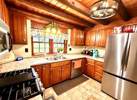536 W Danville Road Oakland Township PA 16025
