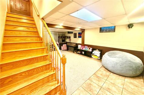 536 W Danville Road Oakland Township PA 16025
