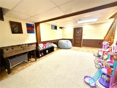 536 W Danville Road Oakland Township PA 16025