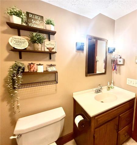 536 W Danville Road Oakland Township PA 16025