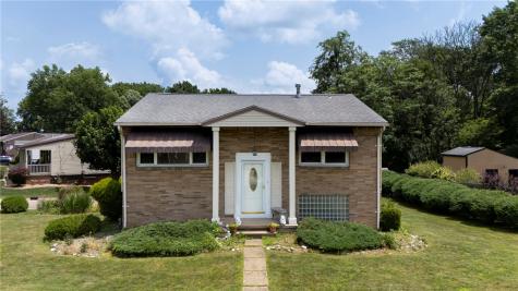 105 Mt. Pleasant Boulevard Manor PA 15642