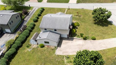 105 Mt. Pleasant Boulevard Manor PA 15642