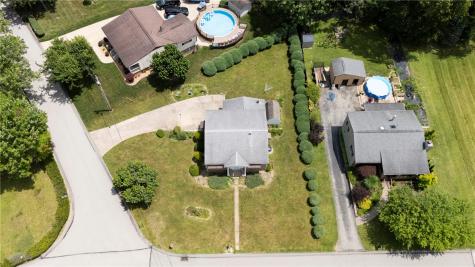105 Mt. Pleasant Boulevard Manor PA 15642