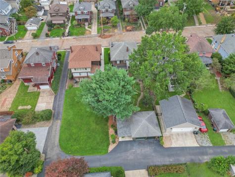 148 Taylor Avenue Beaver PA 15009