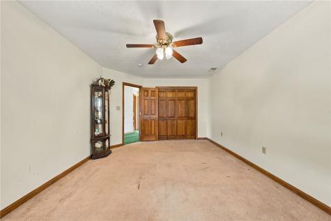 611 Ten Mile Road Amwell PA 15311