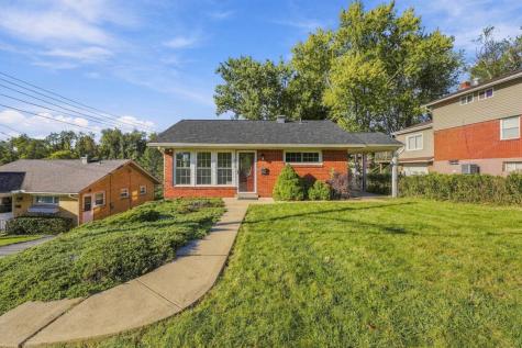 215 Dunbar Drive Wilkins Township PA 15235