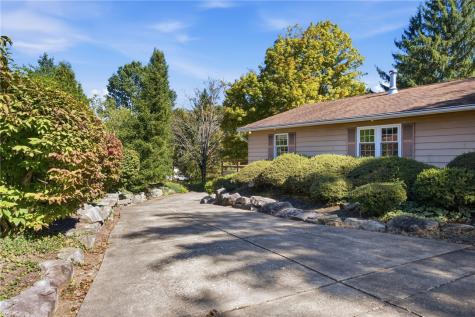 3554 Mcwilliams Murrysville PA 15668