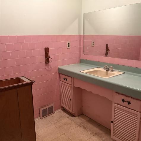 570 Neville Road Brighton Township PA 15009