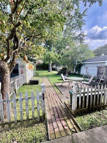 861 Canal Street Beaver PA 15009