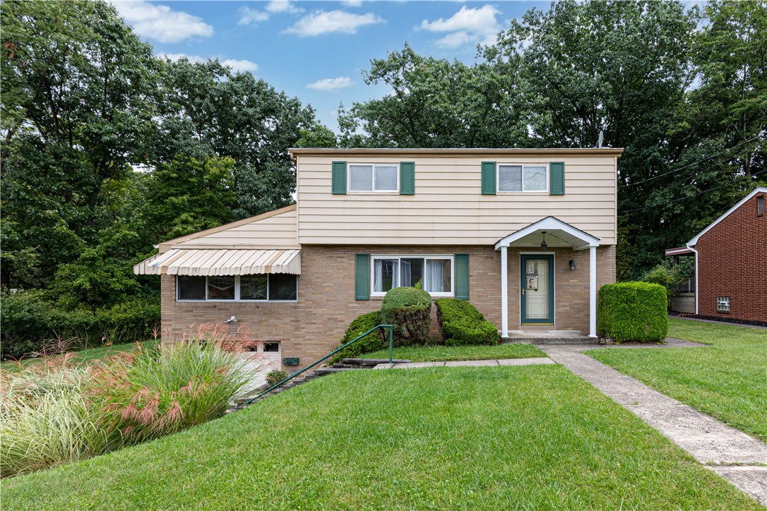 1203 Vivjon Drive West Homestead PA 15120