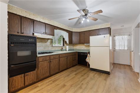 1203 Vivjon Drive West Homestead PA 15120
