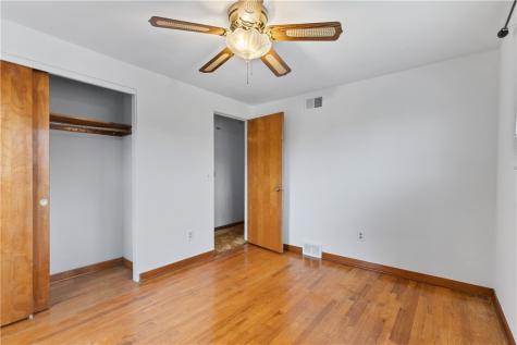 1203 Vivjon Drive West Homestead PA 15120