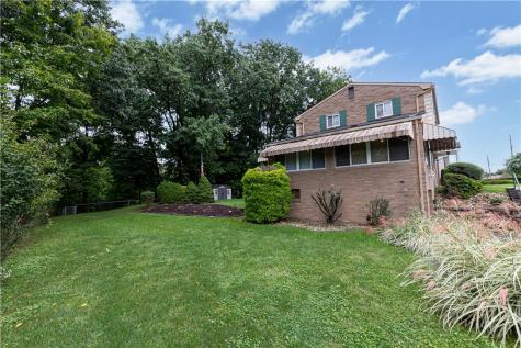 1203 Vivjon Drive West Homestead PA 15120