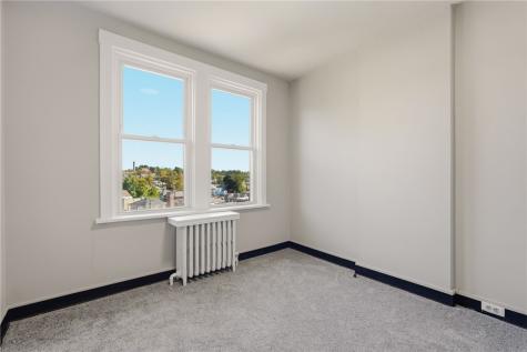 5718 Hobart Street Squirrel Hill PA 15217