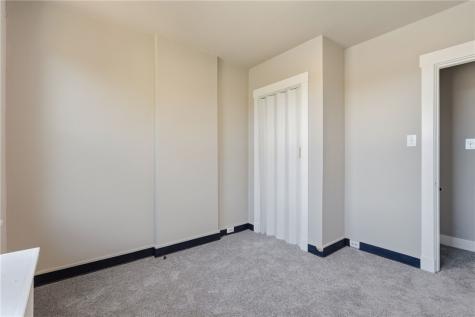 5718 Hobart Street Squirrel Hill PA 15217
