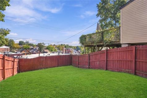 5718 Hobart Street Squirrel Hill PA 15217