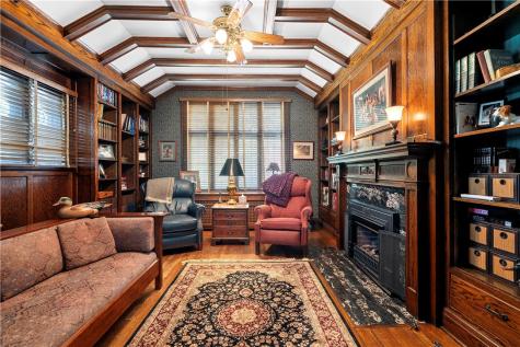 405 W Washington Boulevard Grove City Boro PA 16127