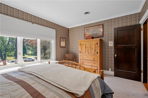 405 W Washington Boulevard Grove City Boro PA 16127