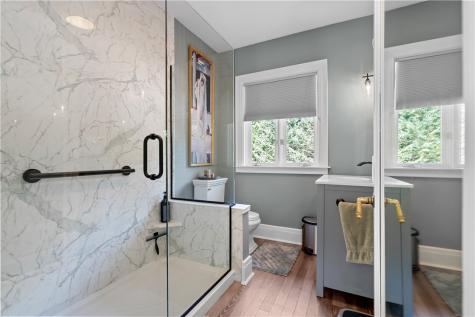 405 W Washington Boulevard Grove City Boro PA 16127