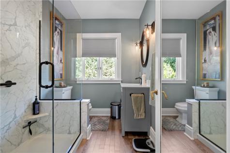 405 W Washington Boulevard Grove City Boro PA 16127
