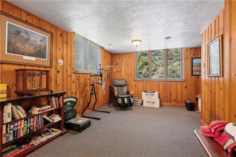 405 W Washington Boulevard Grove City Boro PA 16127