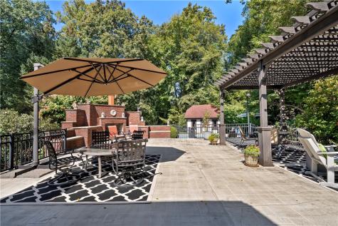 405 W Washington Boulevard Grove City Boro PA 16127