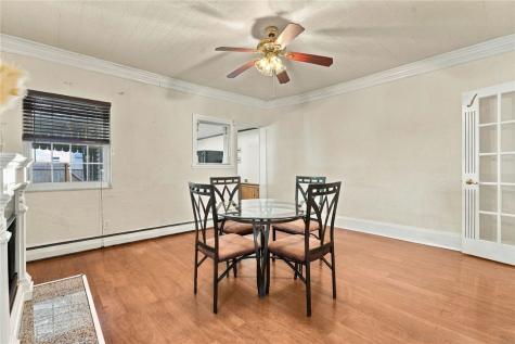 2207 Sarah Street South Side PA 15203
