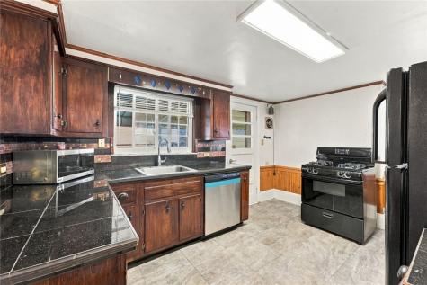 2207 Sarah Street South Side PA 15203
