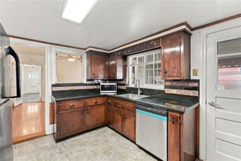 2207 Sarah Street South Side PA 15203