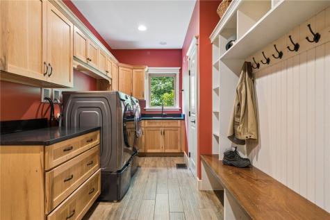 302 Pheasant Run Lane Jefferson Township PA 15622