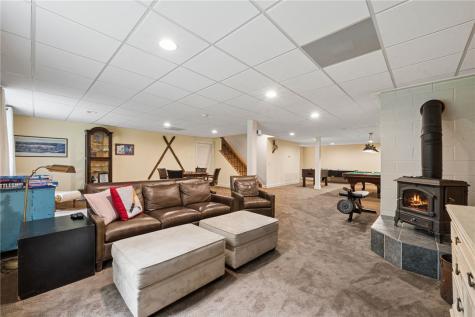 302 Pheasant Run Lane Jefferson Township PA 15622