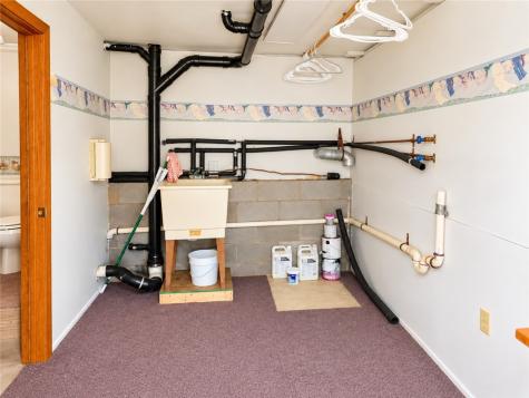245 Mechanic Street Kirby/mt.morris PA 15349