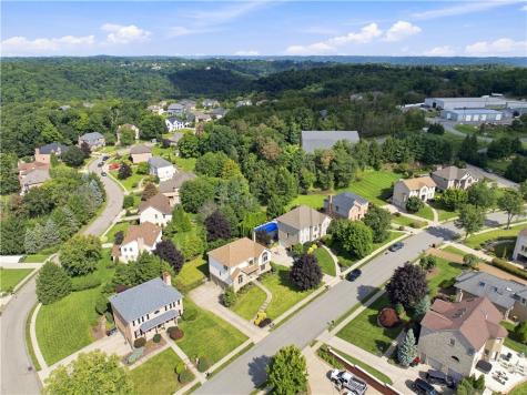 146 Williams Drive Robinson Township PA 15108