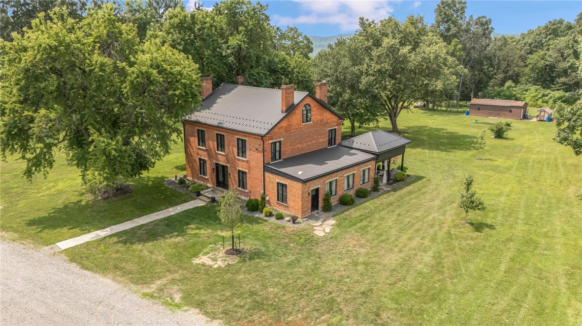 2318 Fleming Road Shelocta PA 15701
