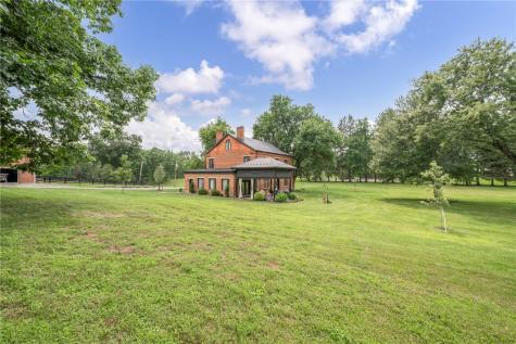 2318 Fleming Road Shelocta PA 15701