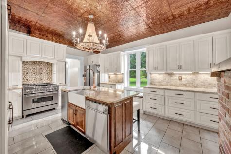 2318 Fleming Road Shelocta PA 15701