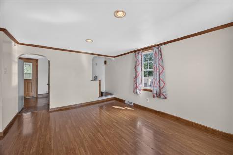 222 Cherry Avenue Houston PA 15342