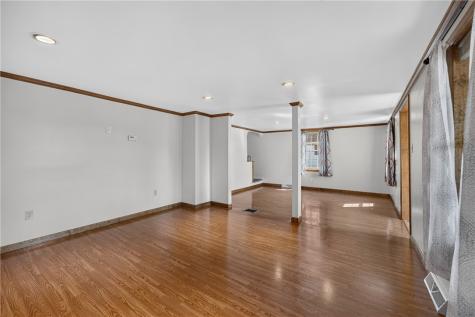 222 Cherry Avenue Houston PA 15342