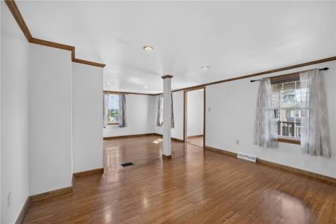 222 Cherry Avenue Houston PA 15342
