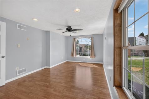222 Cherry Avenue Houston PA 15342