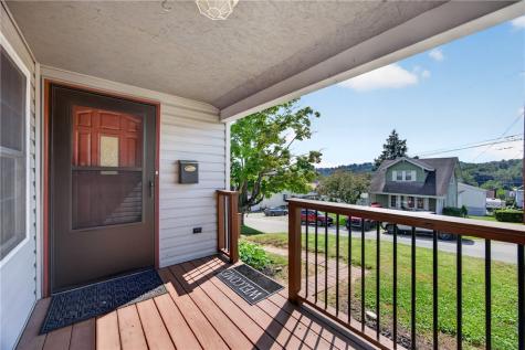 222 Cherry Avenue Houston PA 15342