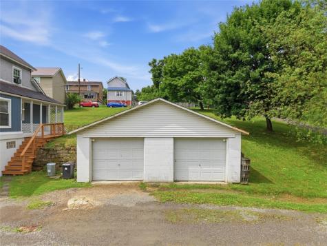 220 2nd Street W Leechburg PA 15656