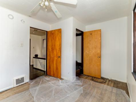 1030 Knoll Street Aliquippa PA 15001