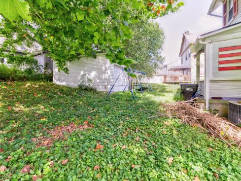 1030 Knoll Street Aliquippa PA 15001