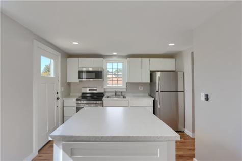 732 Pershing Street Ellwood City PA 16117