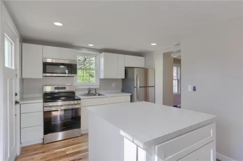 732 Pershing Street Ellwood City PA 16117