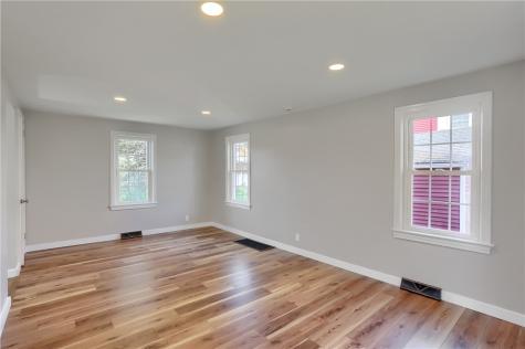 732 Pershing Street Ellwood City PA 16117
