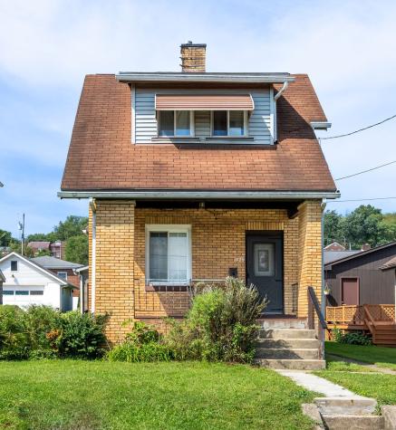 1720 Tyler Street Aliquippa PA 15001