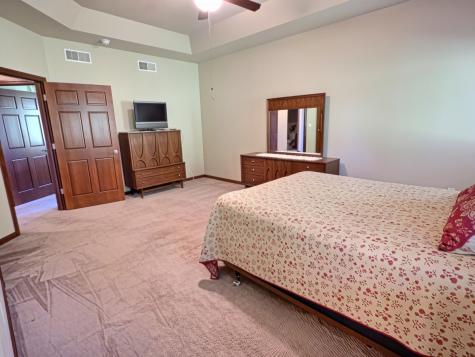 1213 Bedford Road North Huntingdon PA 15642