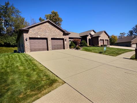 1213 Bedford Road North Huntingdon PA 15642